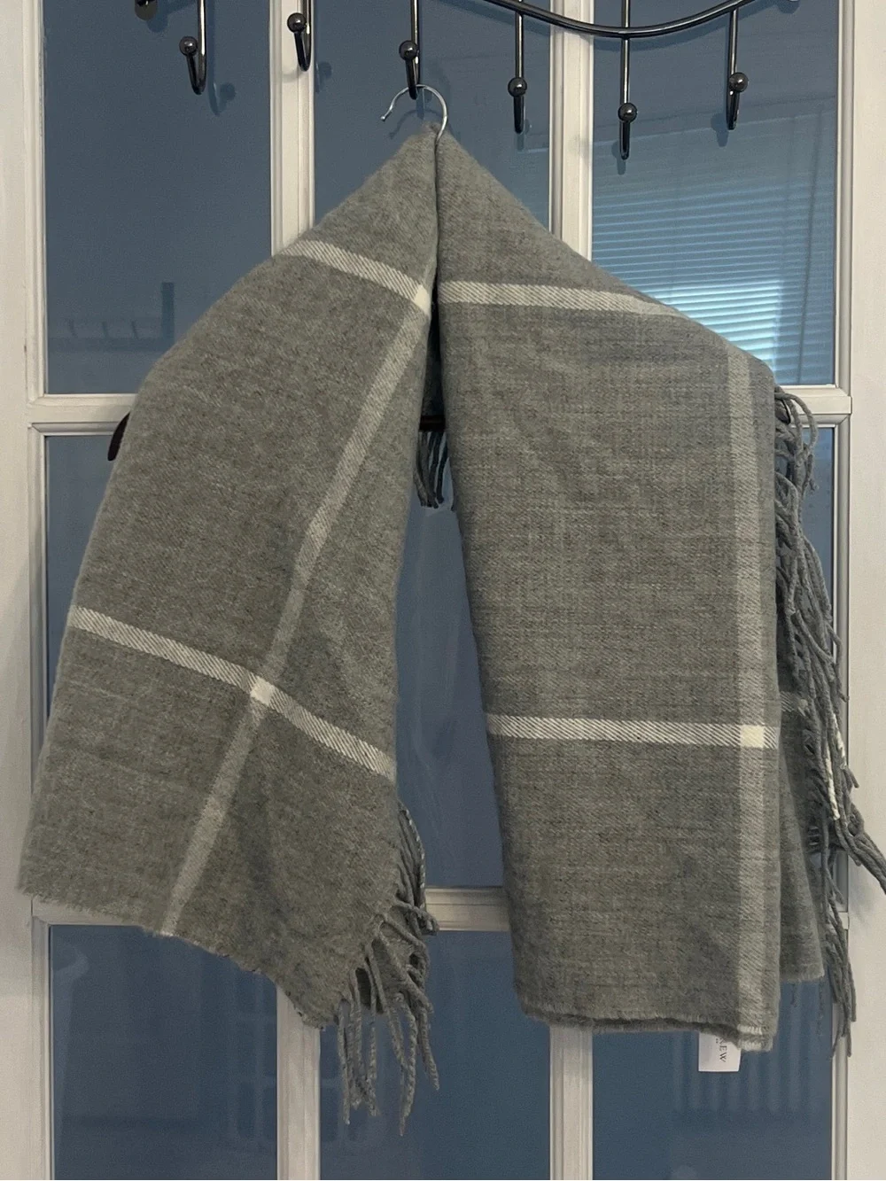 J. CREW Women’s Gray & White Plaid Blanket Scarf One Size NEW